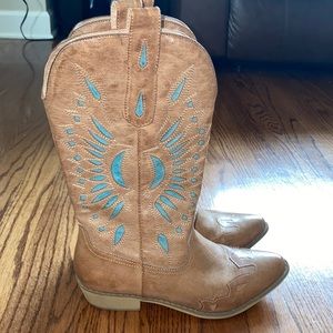 Western Style Boot